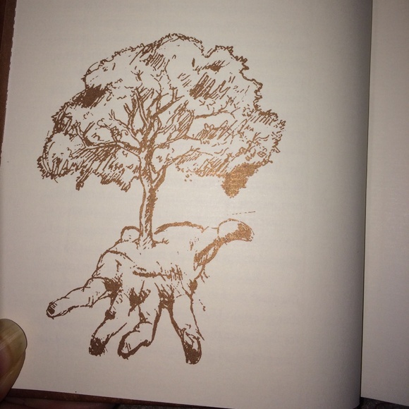 Hardcover-New: The Secret Garden gratitude book by Rhonda Byrne - Picture 4 of 4